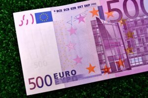Come investire 500 euro: 5 modi intelligenti per far fruttare i tuoi primi risparmi nel 2026